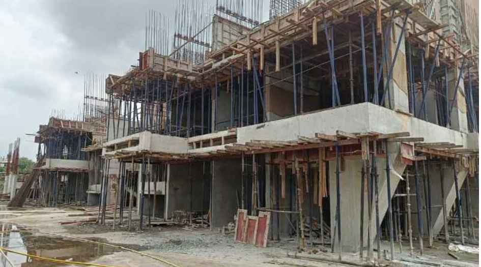 Akshar-Altorios-Hadpasar-Construction-Status-August-24-2